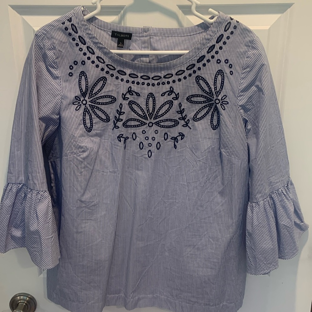 Talbots sweet blue & white ruffle 3/4 shirt with embroider details